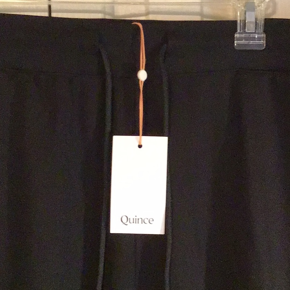 NWT Quince ultra-stretch ponte jogger